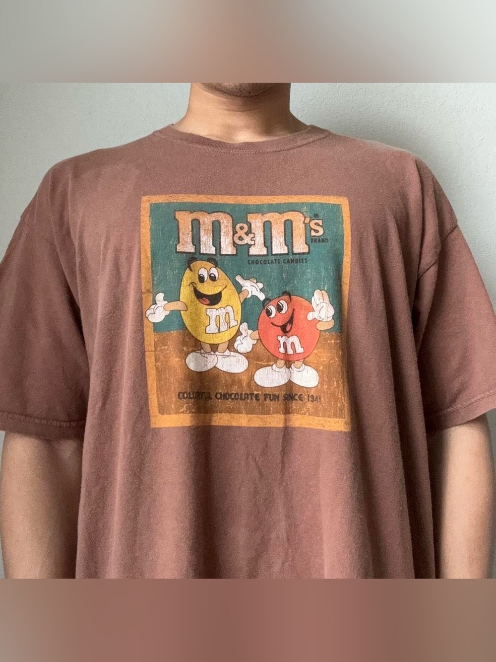 Vintage 2000s M&M Chocolate Candies Graphics Brown Tee Shirt Y2K